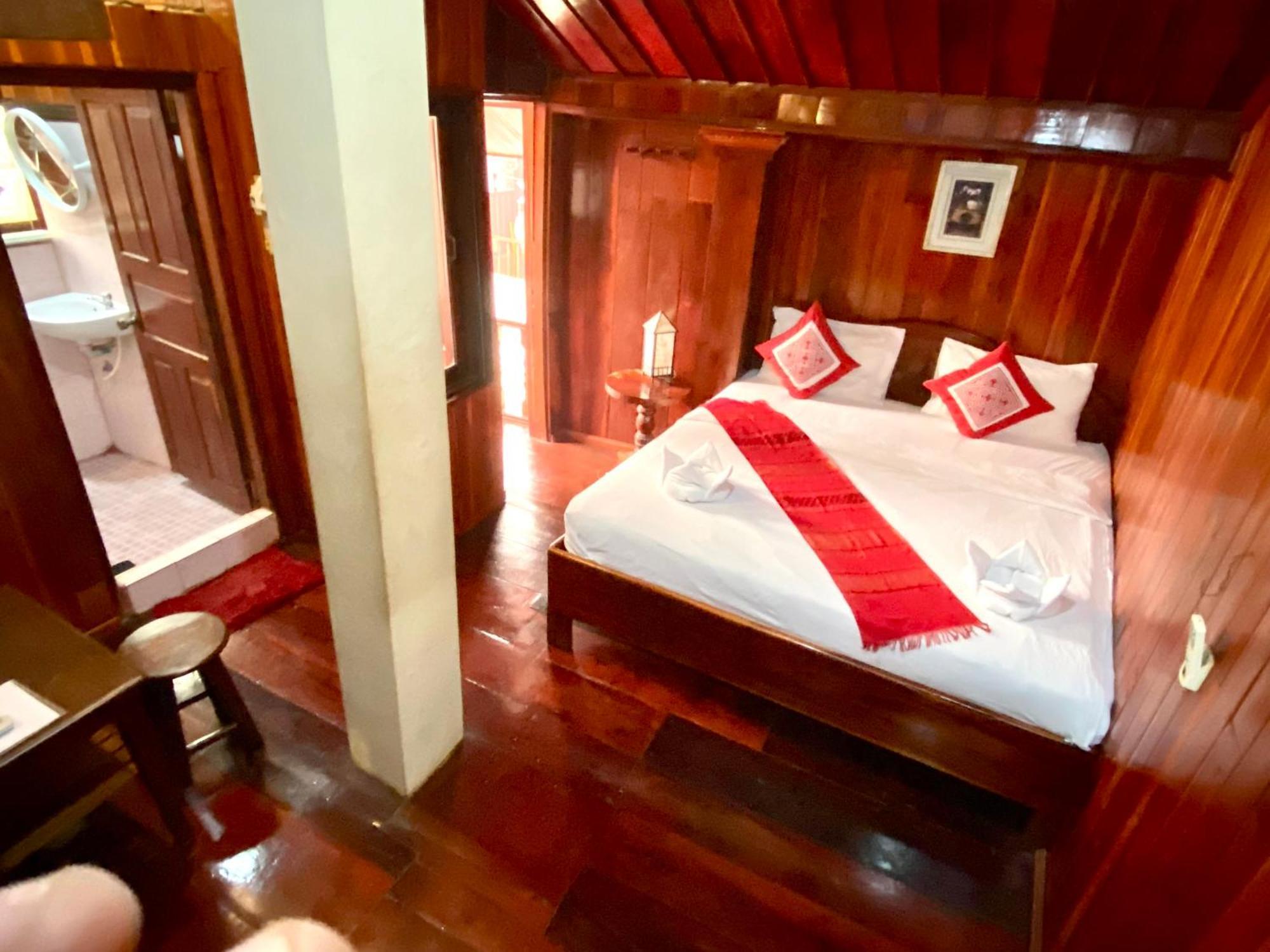 Soutikone1 Guesthouse Луанг Прабанг Екстериор снимка