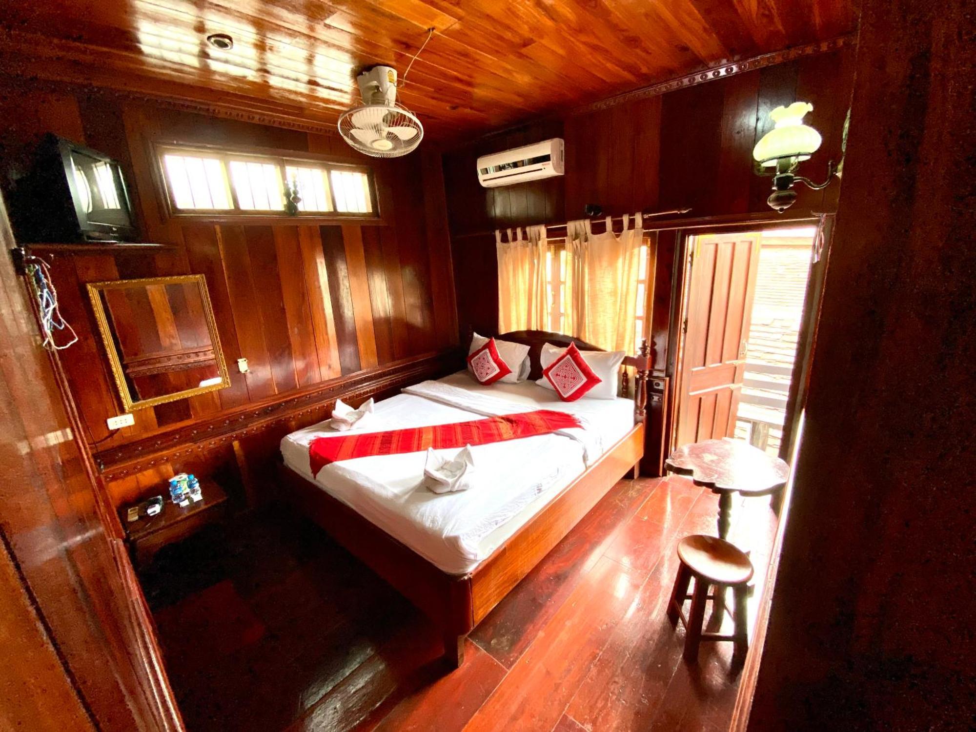 Soutikone1 Guesthouse Луанг Прабанг Екстериор снимка